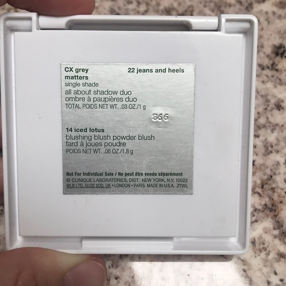 Clinique Eyeshadow & Blush Compact - Picture 4 of 5